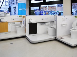 OBS住宅博2012冬　リクシルのトイレ展示